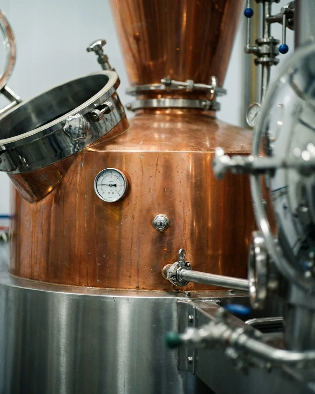Alambique de cobre — Raven Clan Distillery